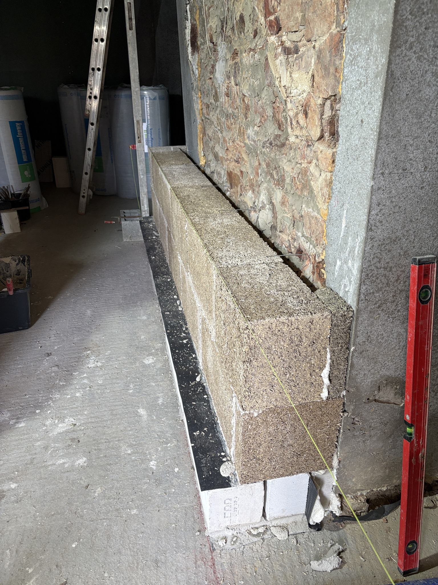 Bloc de chaux chanvre - Atelier d'architecture Yoann Klassen